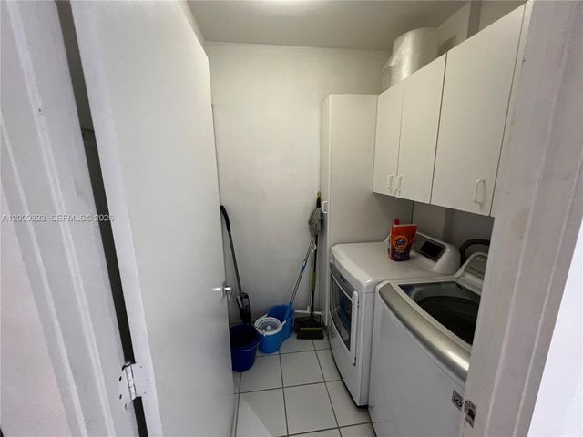18671 Collins Ave 402, Sunny Isles Beach, FL 33160