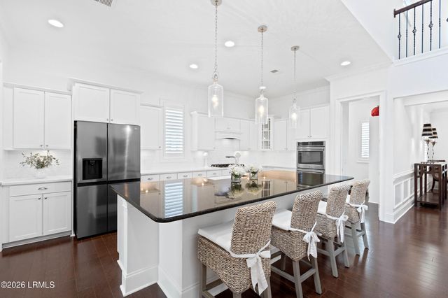 18 Carter Oaks Drive, Lady's Island, SC 29907