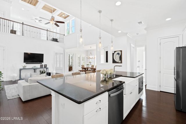 18 Carter Oaks Drive, Lady's Island, SC 29907