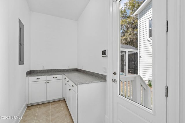 18 Carter Oaks Drive, Lady's Island, SC 29907