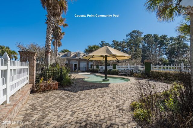 18 Carter Oaks Drive, Lady's Island, SC 29907