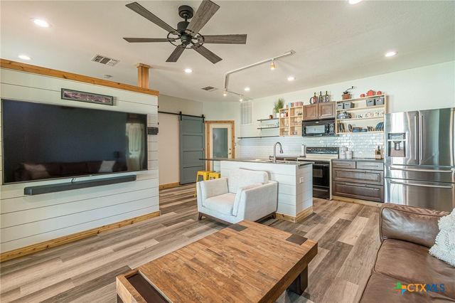 316 Castin Lane, New Braunfels, TX 78130