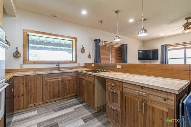 316 Castin Lane, New Braunfels, TX 78130