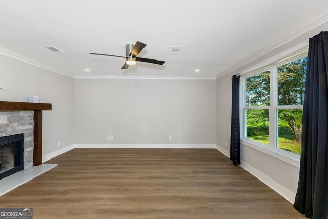257 Kelly Farm Road, Newnan, GA 30265