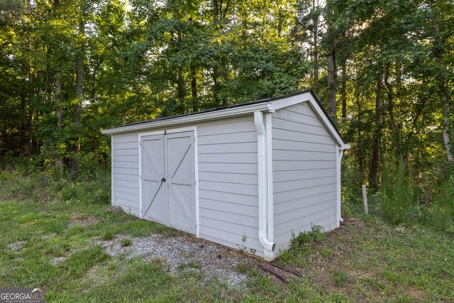 257 Kelly Farm Road, Newnan, GA 30265