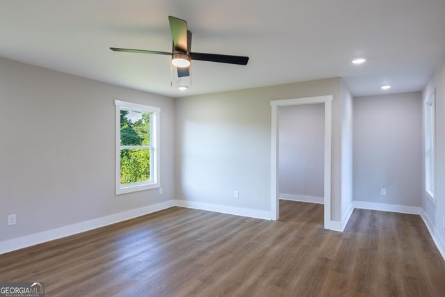 257 Kelly Farm Road, Newnan, GA 30265