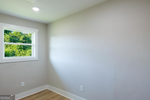 257 Kelly Farm Road, Newnan, GA 30265