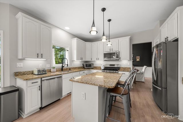 0S601 Preston Circle, Geneva, IL 60134