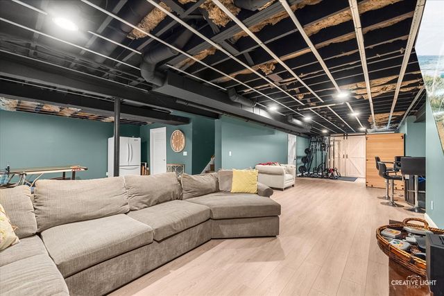 0S601 Preston Circle, Geneva, IL 60134