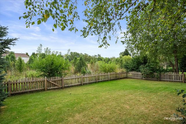 0S601 Preston Circle, Geneva, IL 60134