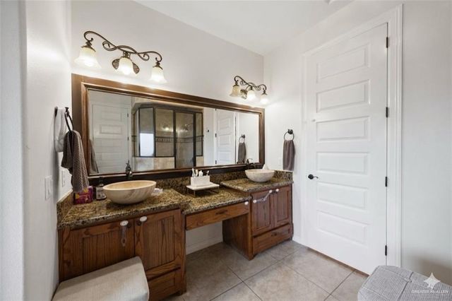 315 N 17th Street, Hidalgo, TX 78577