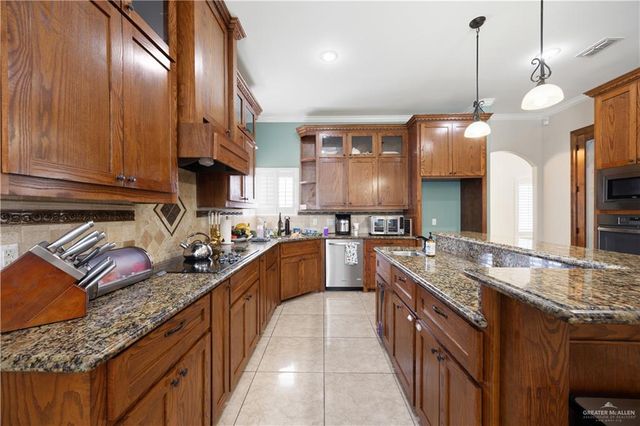 315 N 17th Street, Hidalgo, TX 78577