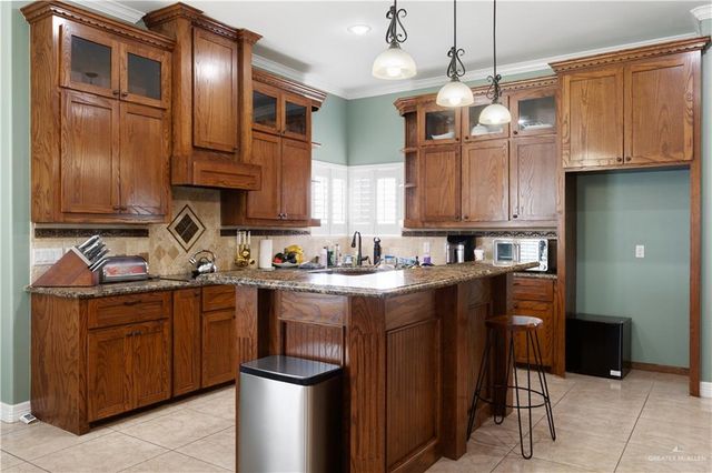 315 N 17th Street, Hidalgo, TX 78577