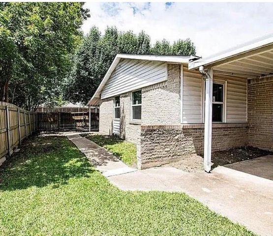 4439 Greenland Drive, Mesquite, TX 75150