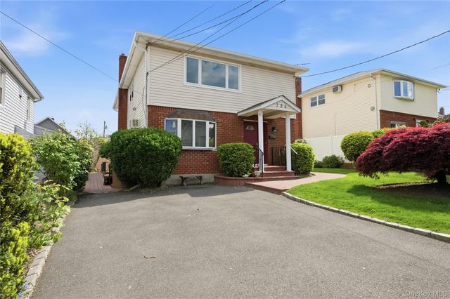 234 Winthrop Avenue, Westbury, NY 11590
