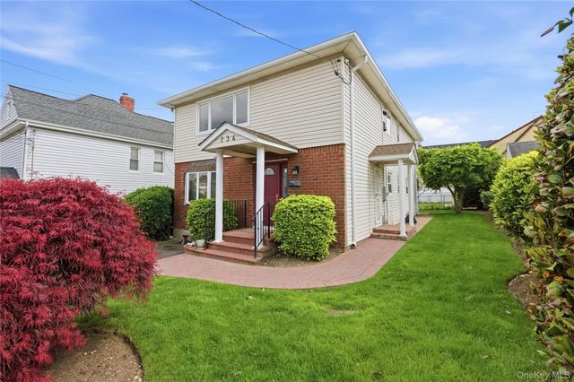 234 Winthrop Avenue, Westbury, NY 11590