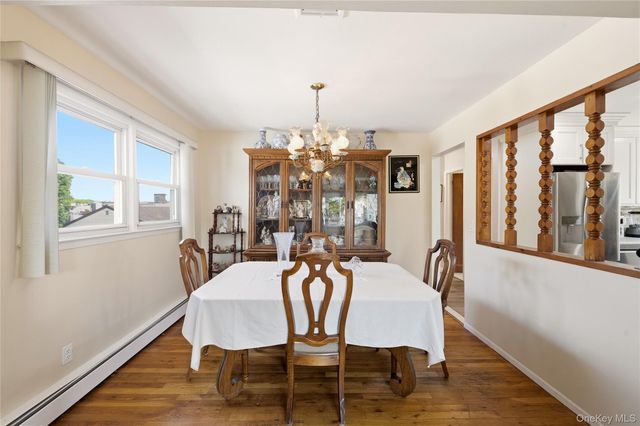234 Winthrop Avenue, Westbury, NY 11590