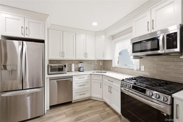 234 Winthrop Avenue, Westbury, NY 11590
