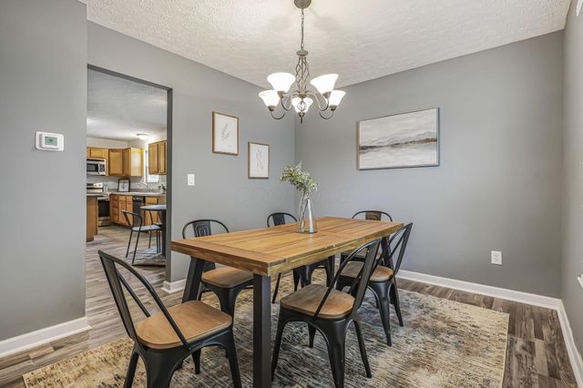 5870 Coldcreek Drive, Hilliard, OH 43026