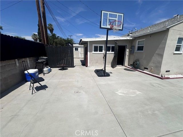 836 N Millard Avenue, Rialto, CA 92376