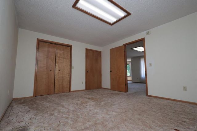 9170 E Highway, Camden Point, MO 64018