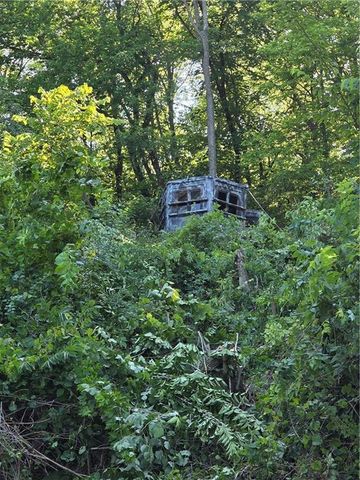 9170 E Highway, Camden Point, MO 64018