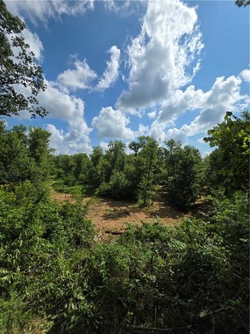 9170 E Highway, Camden Point, MO 64018