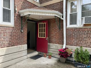 335 North Bishop Avenue 12, Bridgeport, CT 06610