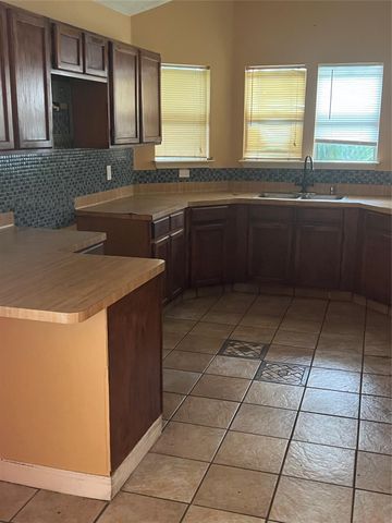 3910 Ebury Drive, Houston, TX 77066