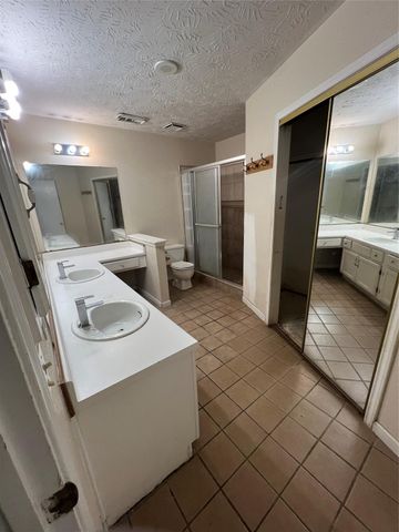 3910 Ebury Drive, Houston, TX 77066