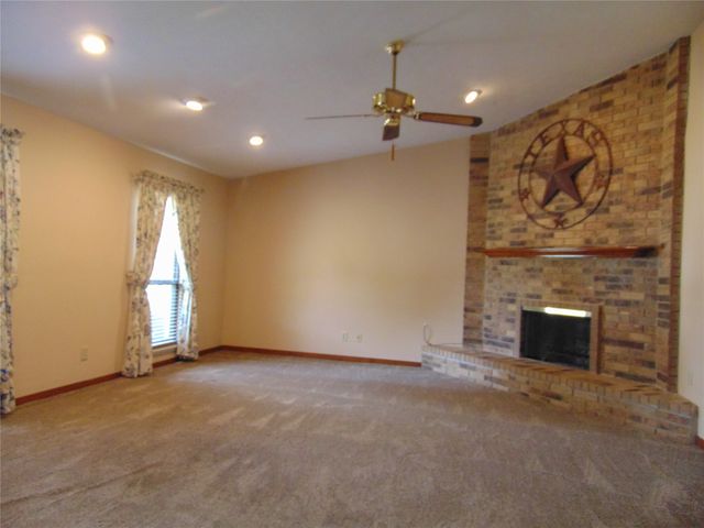 1110 Meandering Way, Mesquite, TX 75150