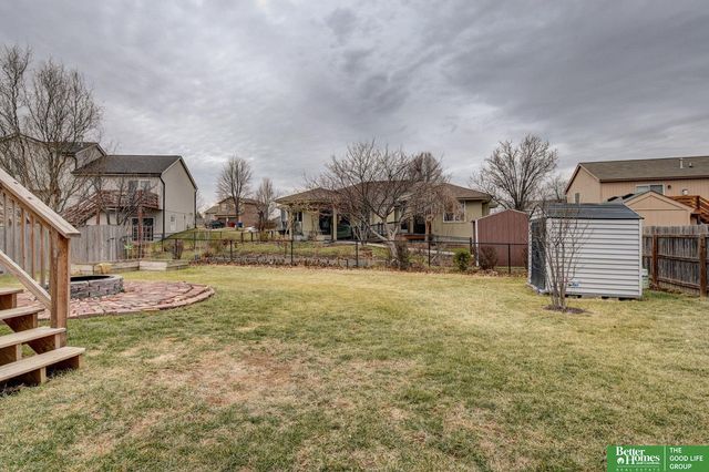 7814 S 72 Avenue Circle, La Vista, NE 68128