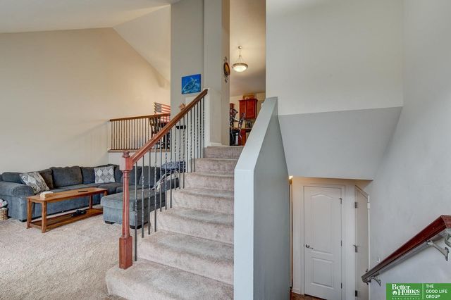 7814 S 72 Avenue Circle, La Vista, NE 68128