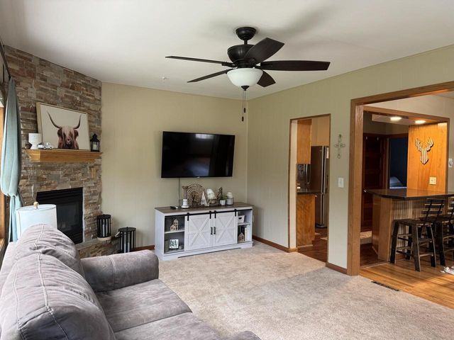 359 6th Street, Prairie Du Sac, WI 53578