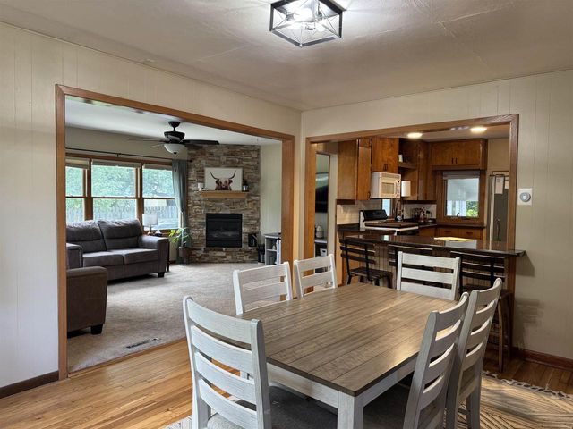 359 6th Street, Prairie Du Sac, WI 53578