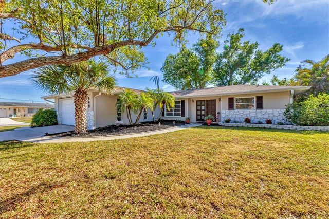 448 REDWOOD ROAD, Venice, FL 34293