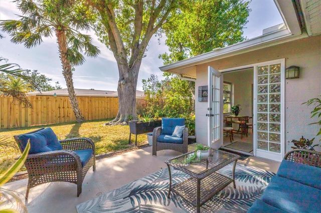 448 REDWOOD ROAD, Venice, FL 34293