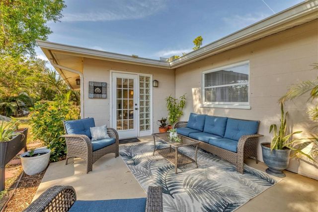 448 REDWOOD ROAD, Venice, FL 34293