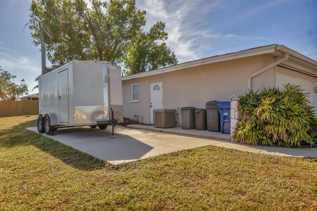 448 REDWOOD ROAD, Venice, FL 34293