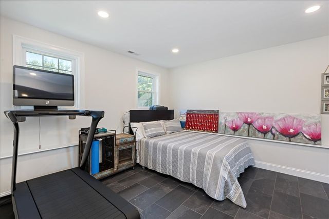 59 Riverview Ave, Danvers, MA 01923