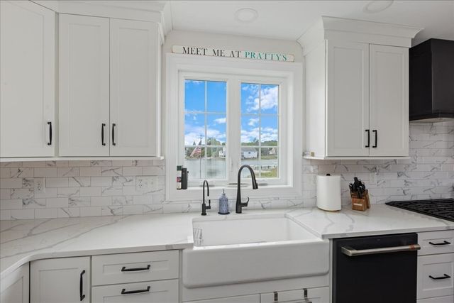 59 Riverview Ave, Danvers, MA 01923