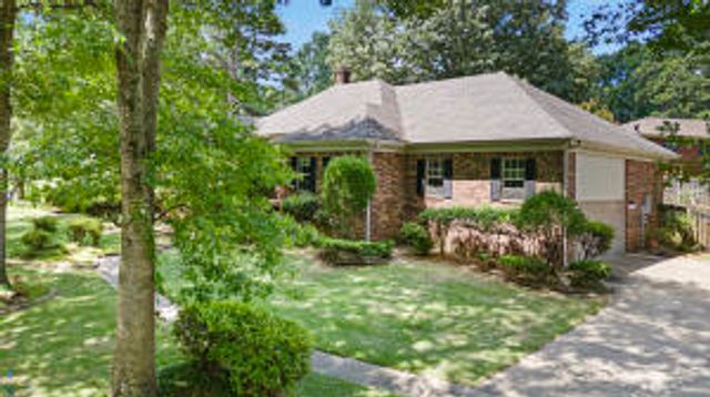 254 S Enid Avenue, Russellville, AR 72801