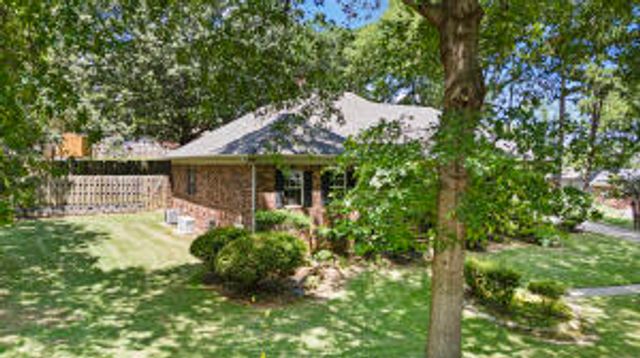 254 S Enid Avenue, Russellville, AR 72801