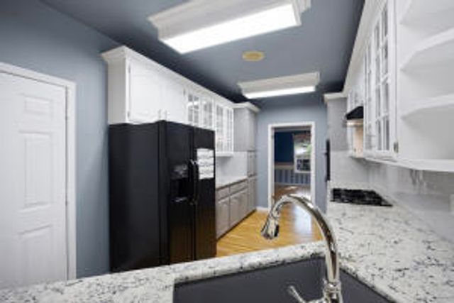 254 S Enid Avenue, Russellville, AR 72801