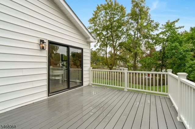 19 Midland Ave, Hillsdale Boro, NJ 07642