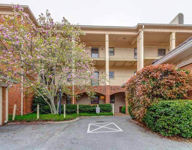 3320 Hillsboro Pike, Nashville, TN 37215