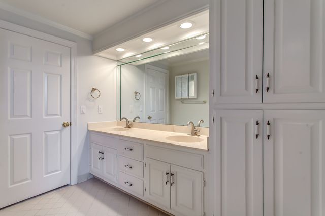 3320 Hillsboro Pike, Nashville, TN 37215