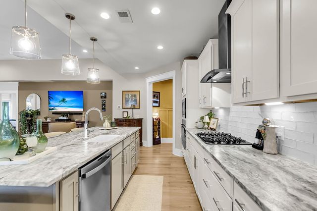 5004 Song Sparrow Way, Summerville, SC 29483