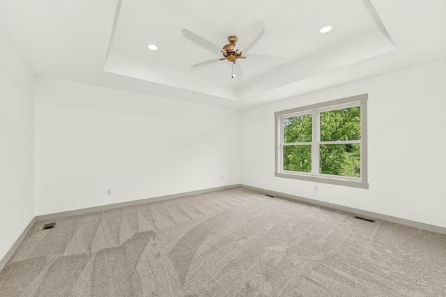 3730 Stonehedge Drive NE, Rochester, MN 55906