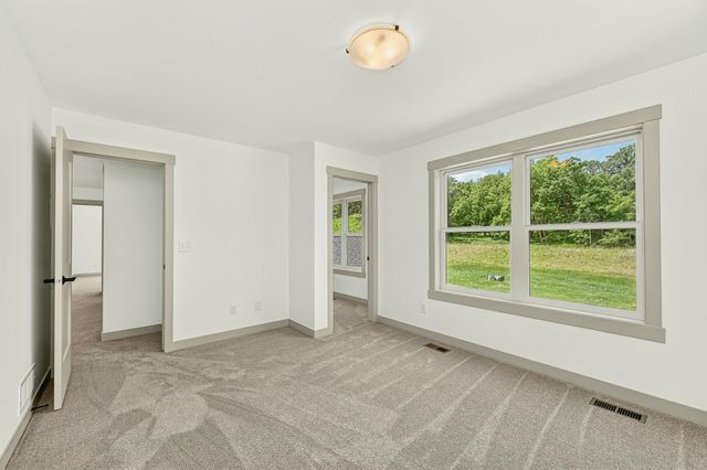 3730 Stonehedge Drive NE, Rochester, MN 55906